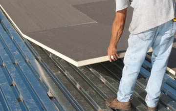 benefits of insulating Hury flat roofing